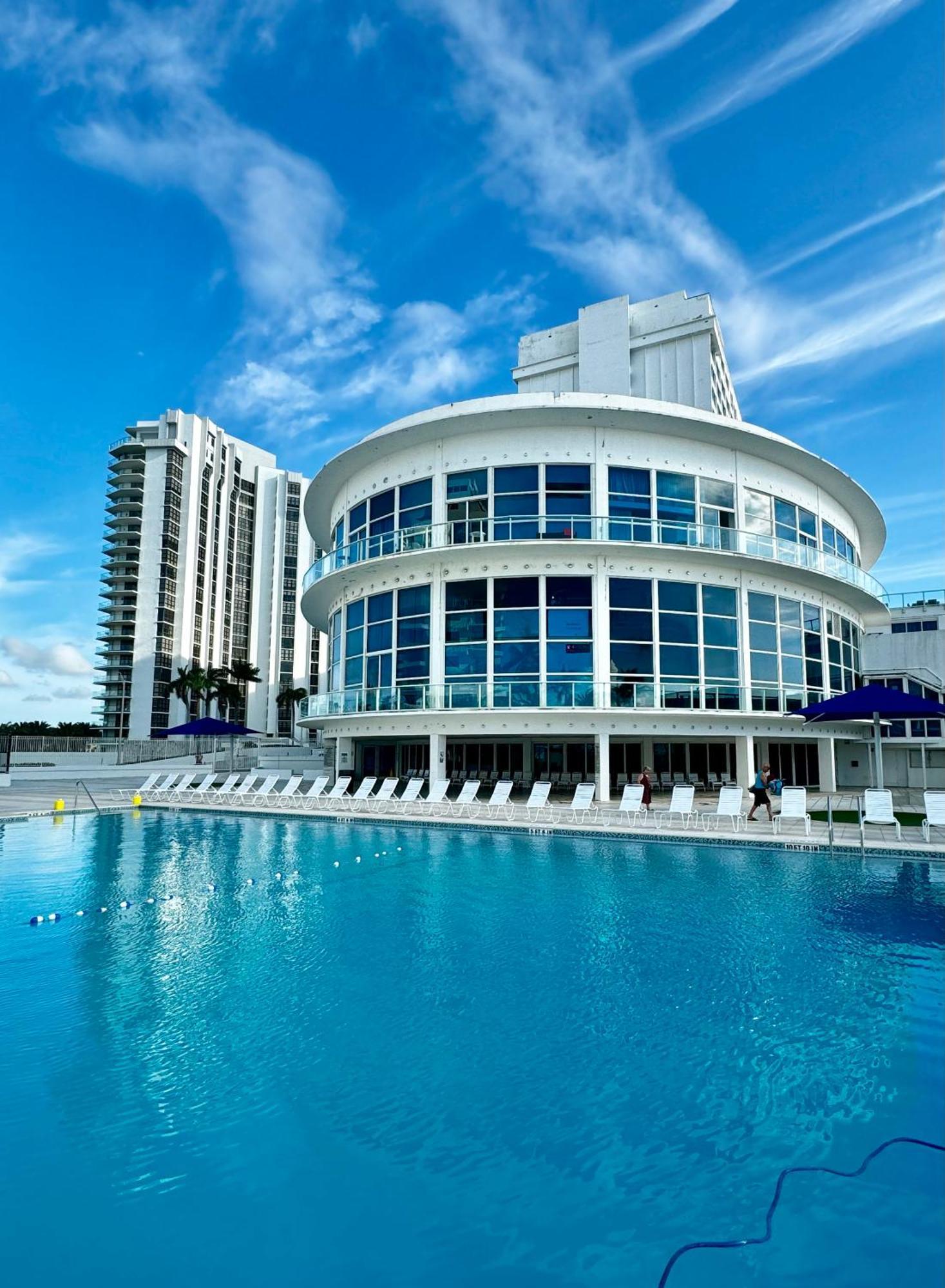 Beachfront Property Pool Gym Tennis Miami Beach! Экстерьер фото