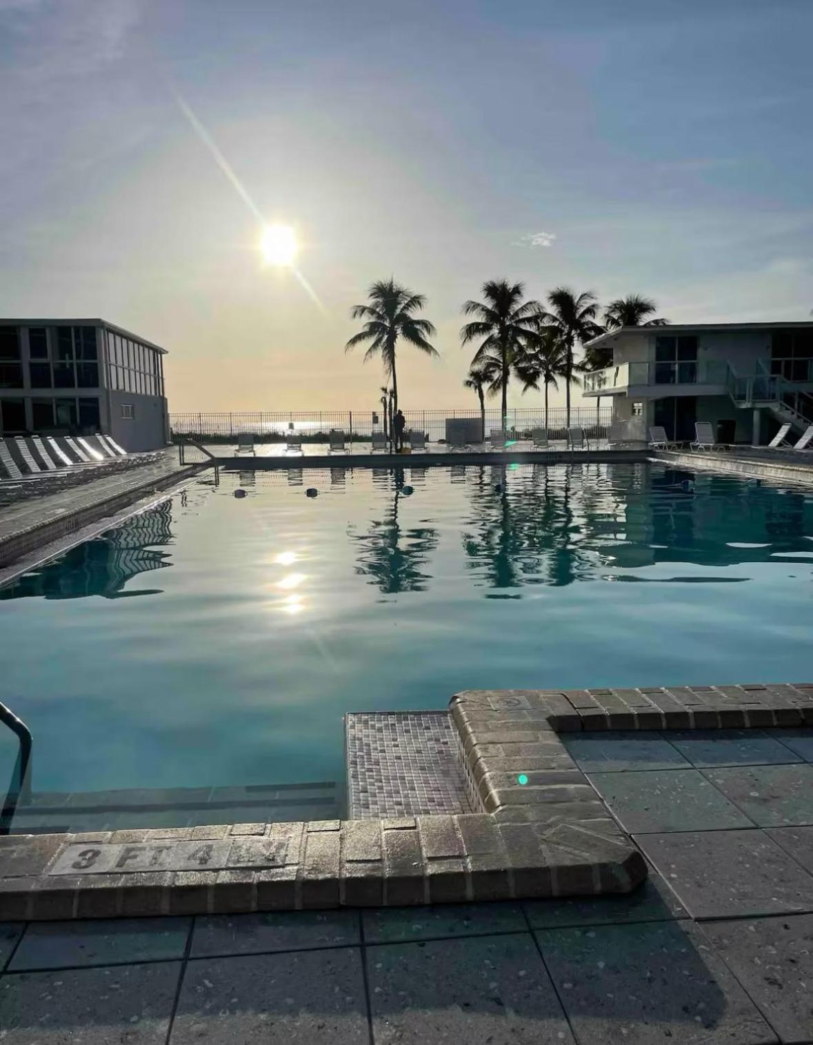 Beachfront Property Pool Gym Tennis Miami Beach! Экстерьер фото