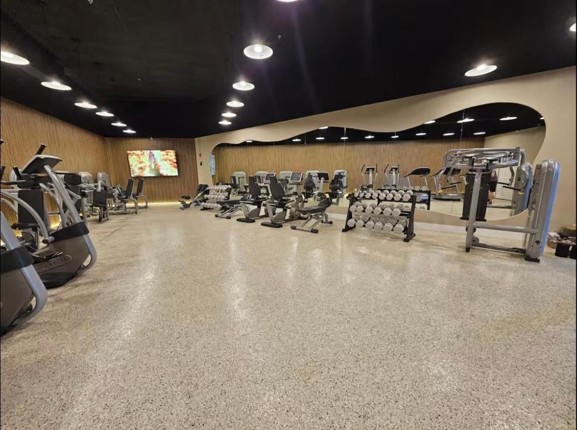 Beachfront Property Pool Gym Tennis Miami Beach! Экстерьер фото